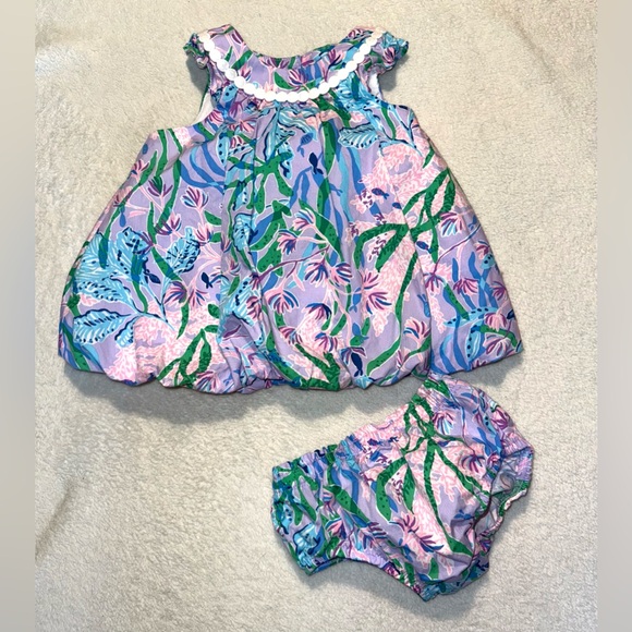 Lilly Pulitzer Other - Lilly Pulitzer Baby Paloma bubble dress, size 3-6 mos, EUC
Multi Seacret Escape
